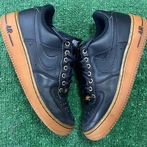 Nike Air Force 1 Low Black Gum Leather Sneakers Youth 6Y Lace Up
